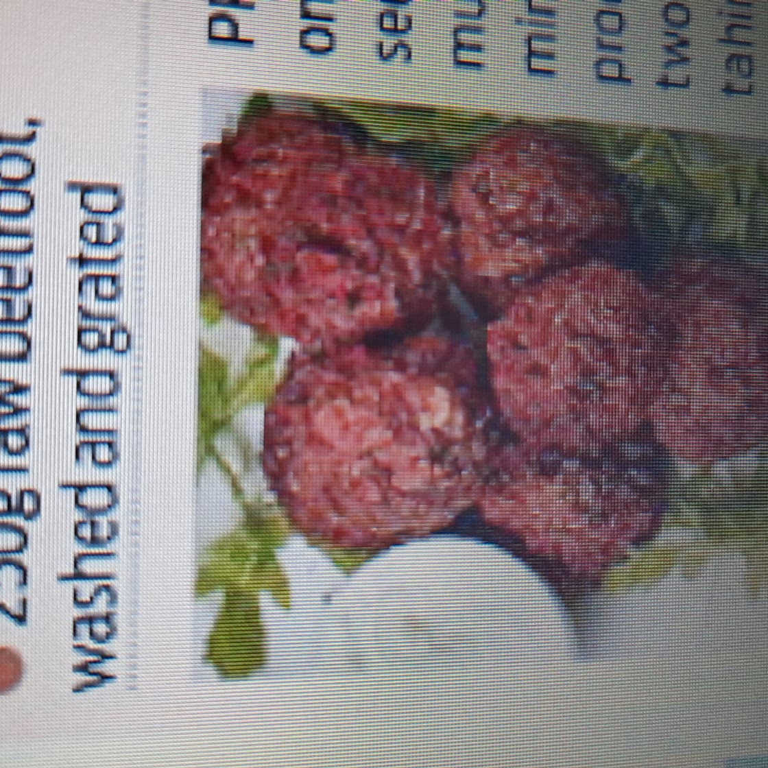 Beetroot falafels