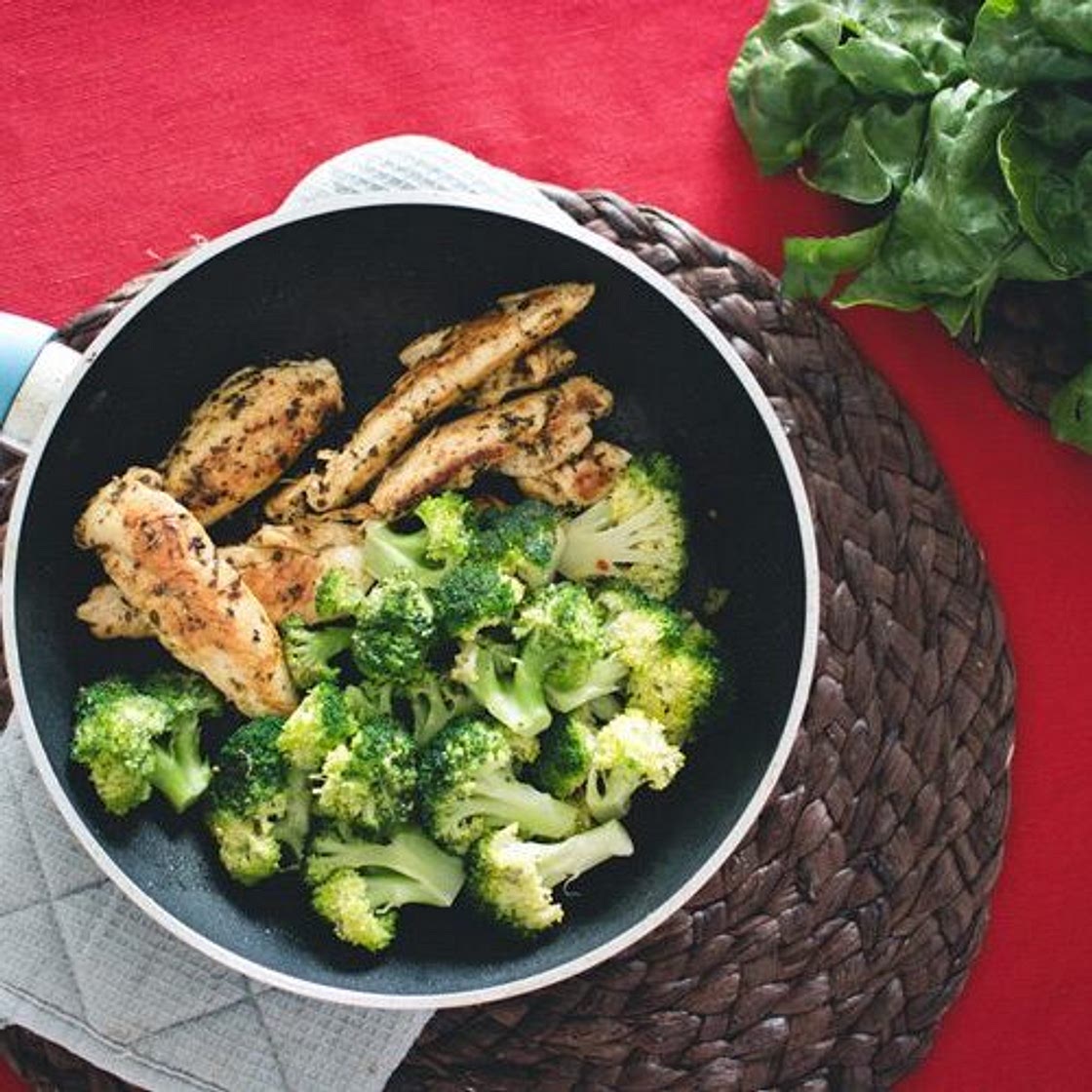 Quick Chicken Strips with Broccoli Dinner