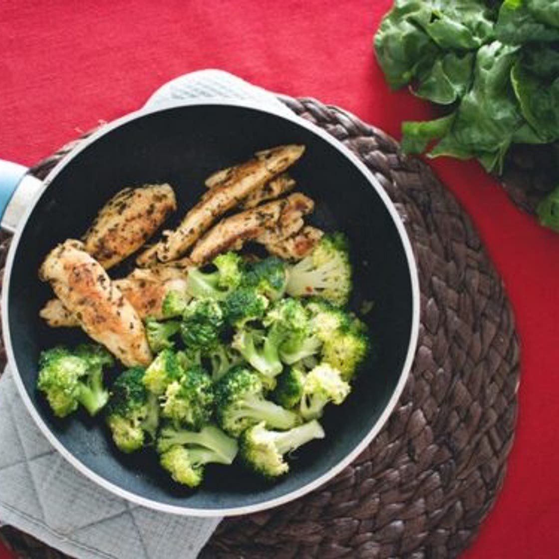 Quick Chicken Strips with Broccoli Dinner