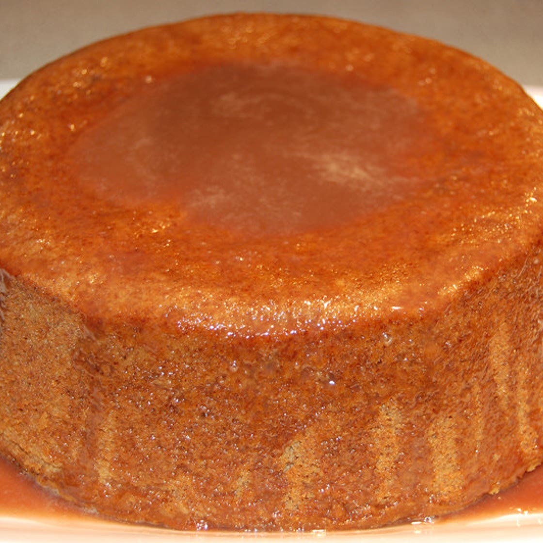 Walnut Cake with Chocolate Sauce Recipe - Azorean Green Bean