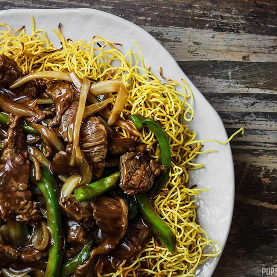 Crispy Cantonese Beef Chow Mein