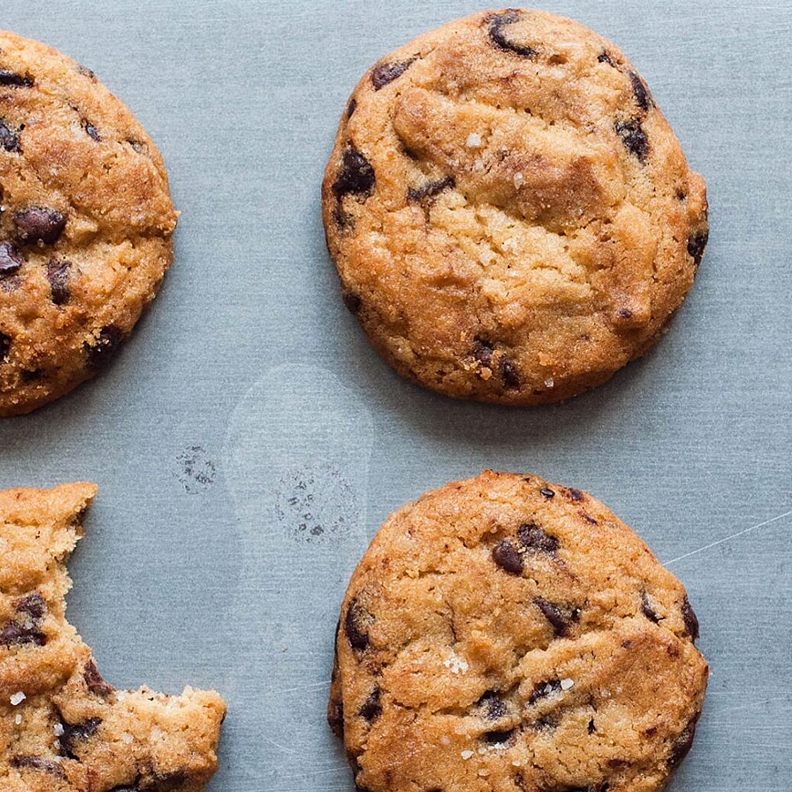 This Boxed Cake Mix Trick Is Your New Cookie Baking Secret Weapon