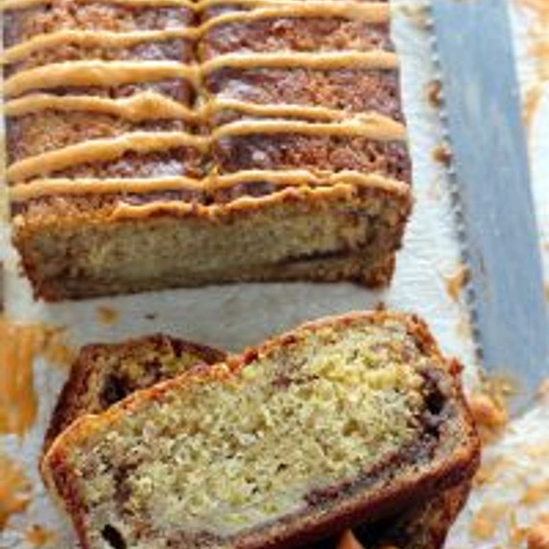Brown Sugar Cinnamon Swirl Banana Bread