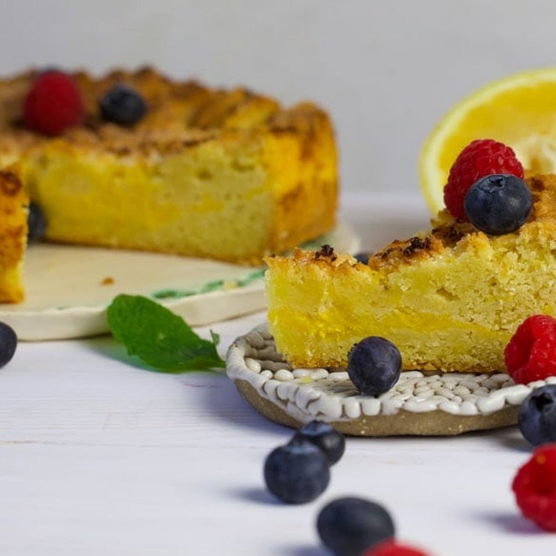 LOW CARB LEMON CURD TEACAKE