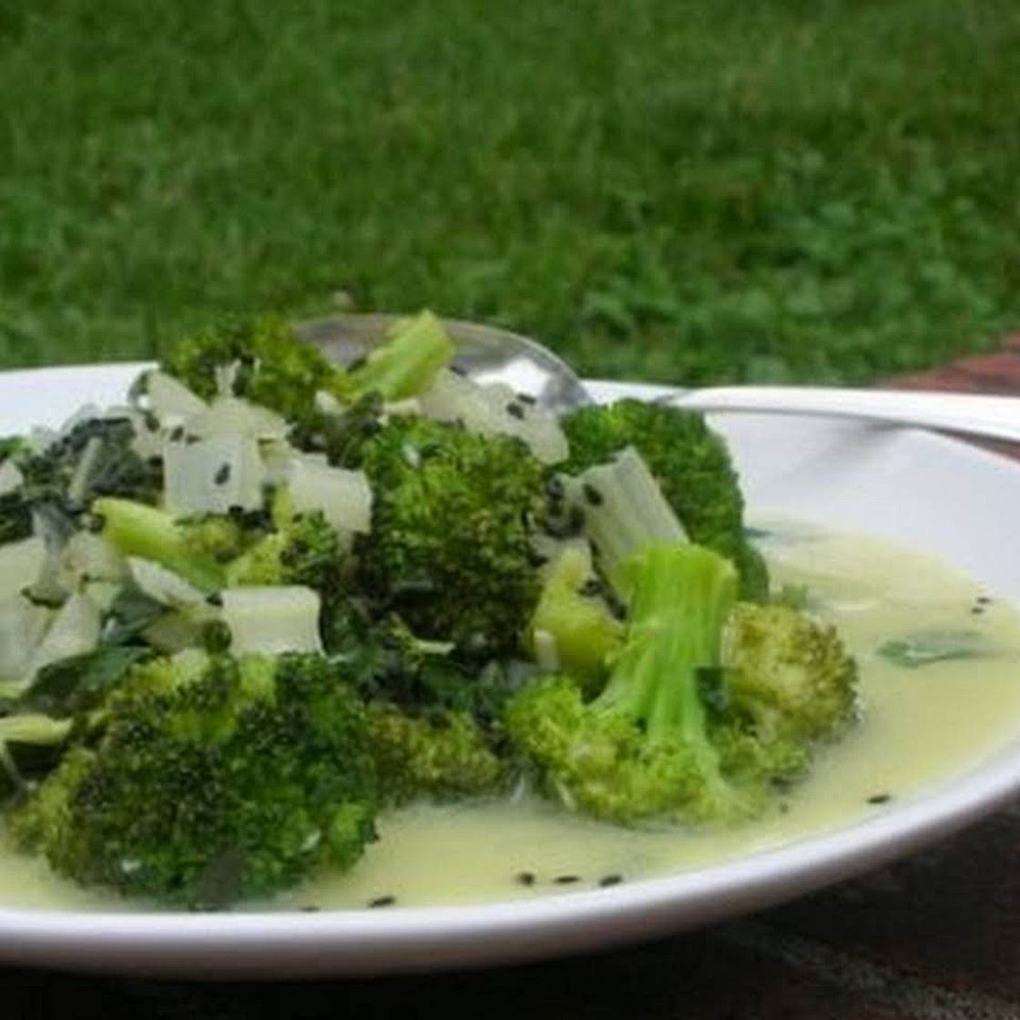 BROCCOLI & BOK CHOY with COCONUT & CURRY