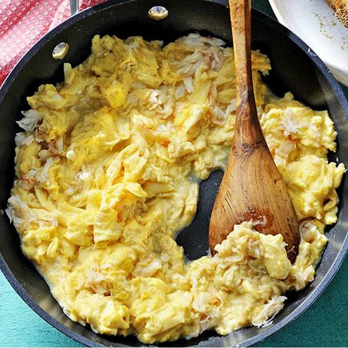 Soft Scrambled Eggs with Crab