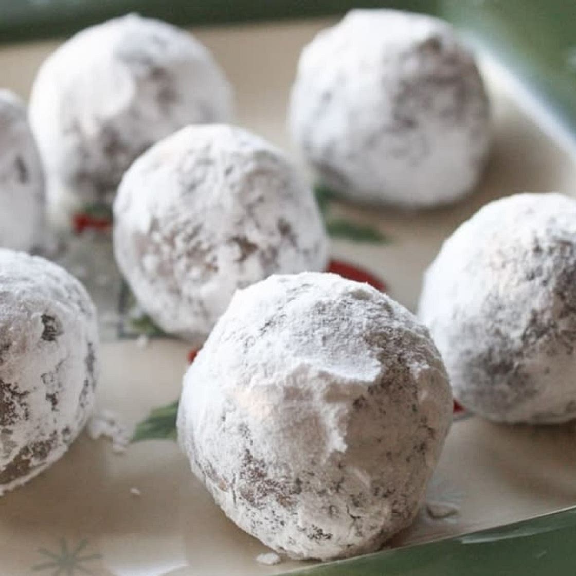 Betty Phillips Bourbon Balls