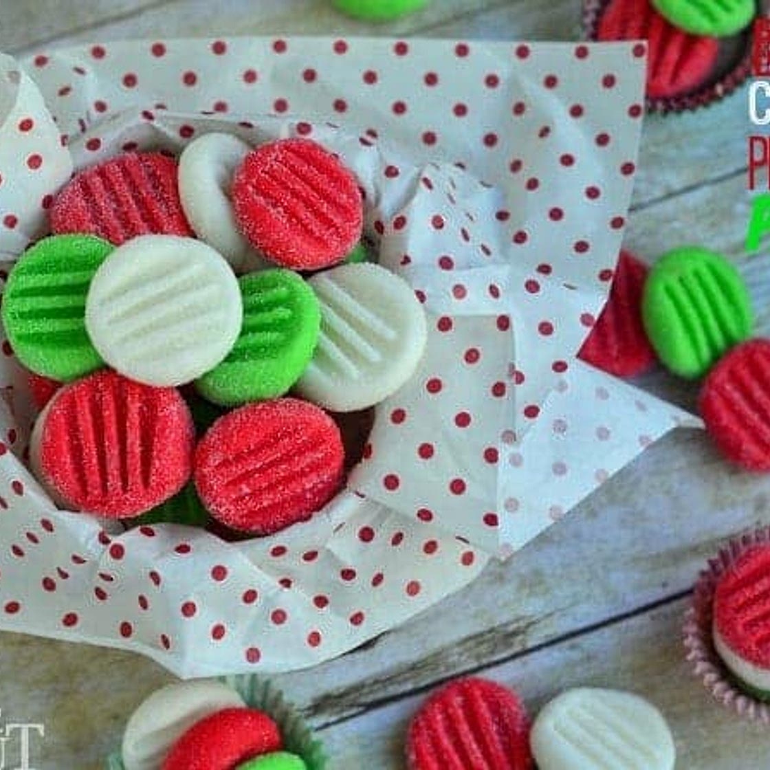 Easy Christmas Peppermint Patties