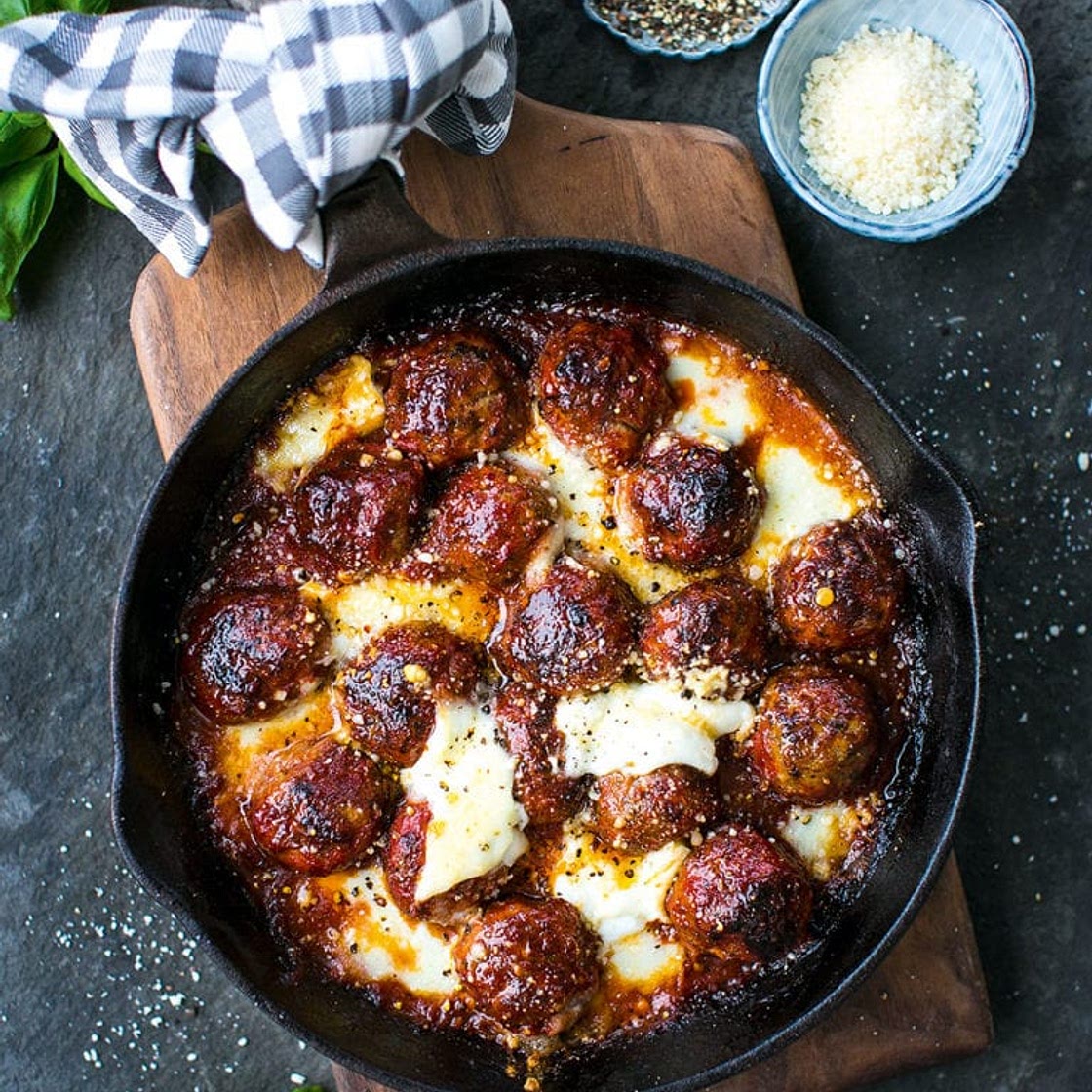 Slow-baked meatballs