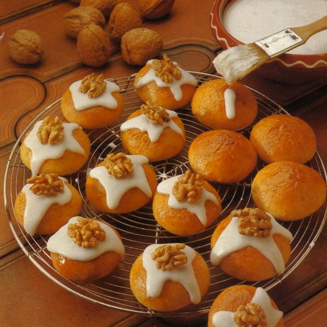 German Christmas Cookies: Walnut Cookies • Best German Recipes