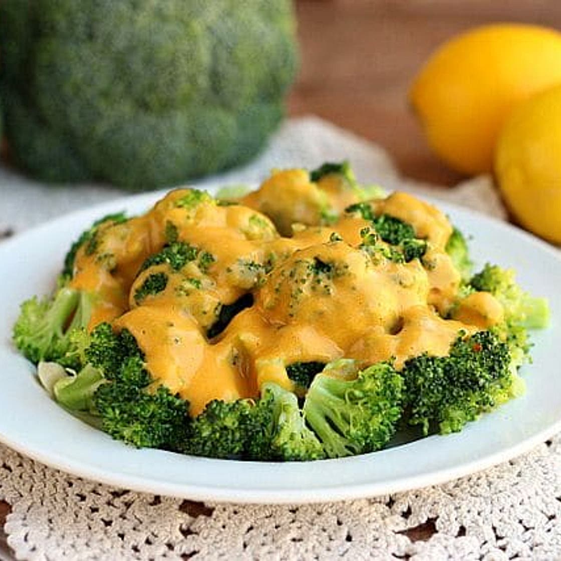YEAST-FREE, NUT-FREE VEGAN CHEESE SAUCE!