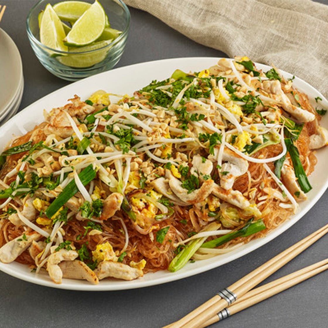 Easy Chicken-Sriracha Pad Thai Recipe