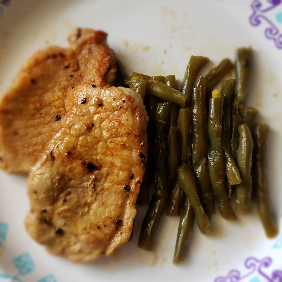 Instant Pot Pork Chops with Green Beans