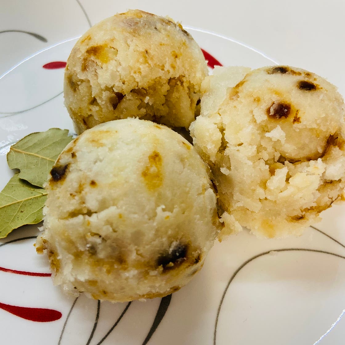Mashed Potatoes with Sauteed Onions