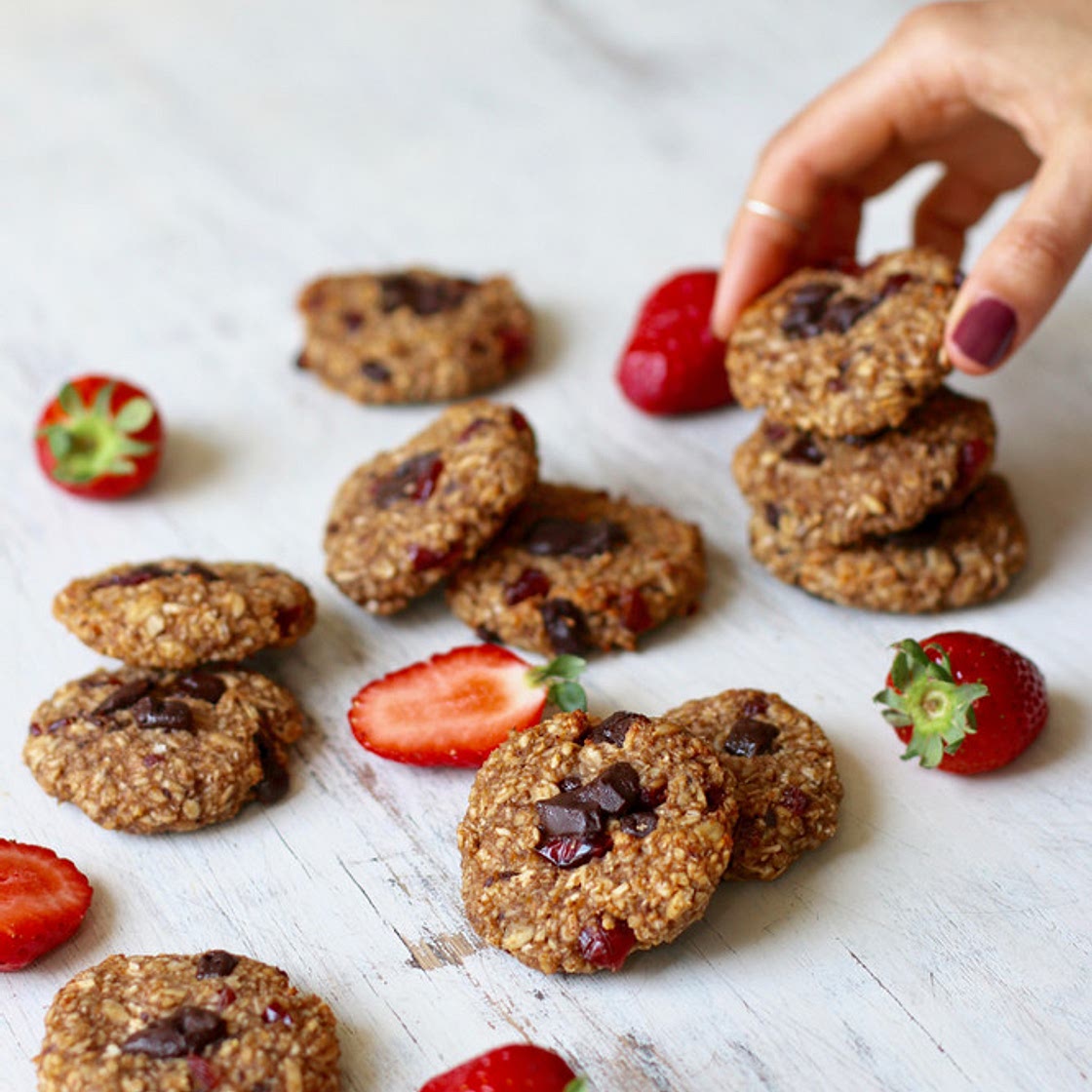One-bowl Peanut Butter & Chocolate Oatmeal Cookies