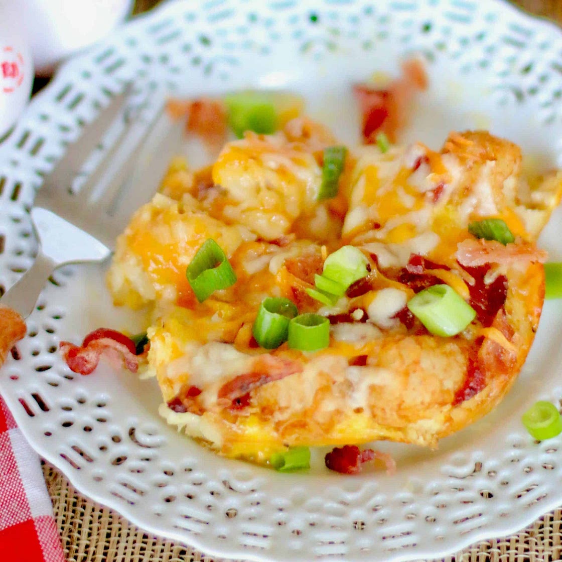 TATER TOT BREAKFAST CASSEROLE