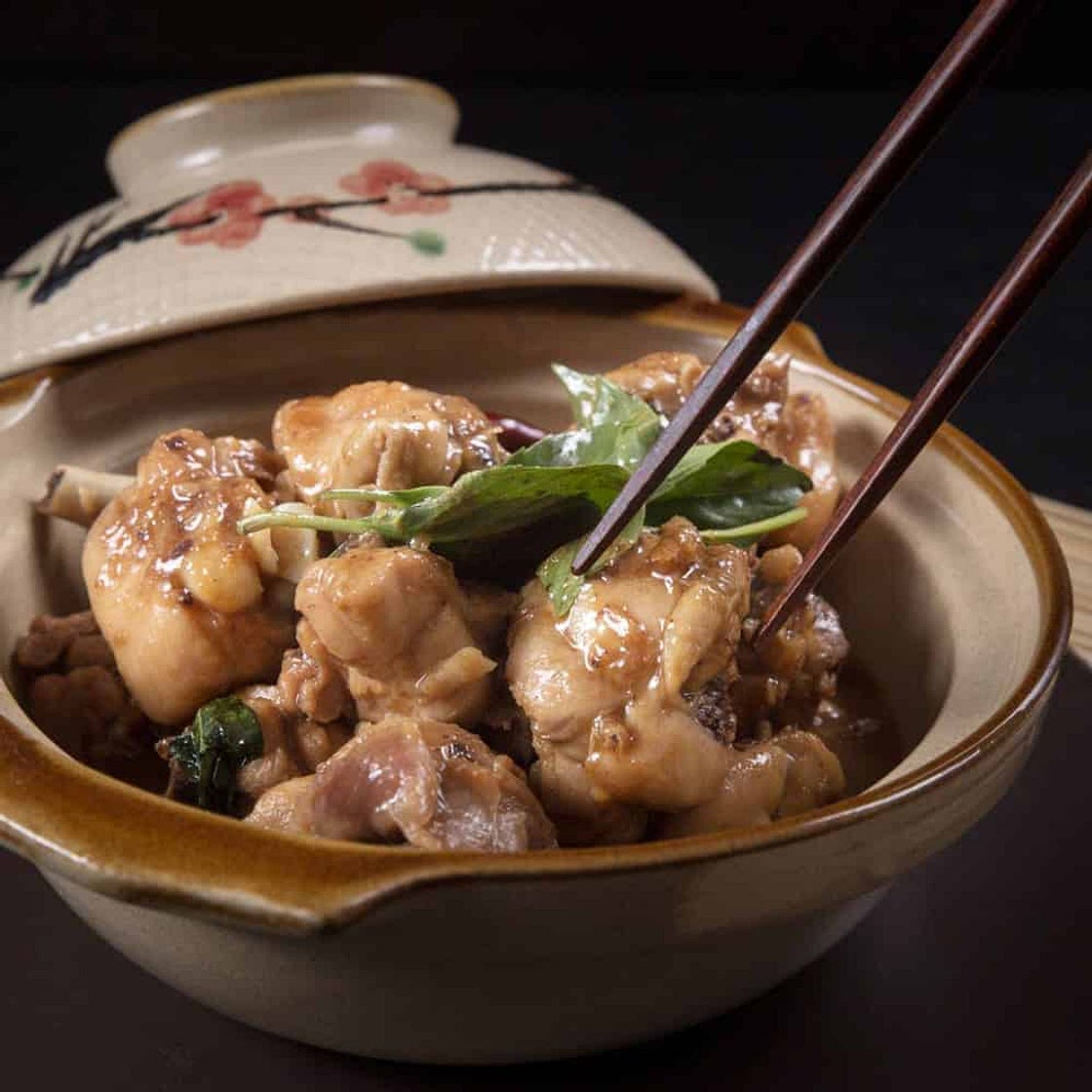Instant Pot Three Cup Chicken (San Bei Ji) 三杯鷄