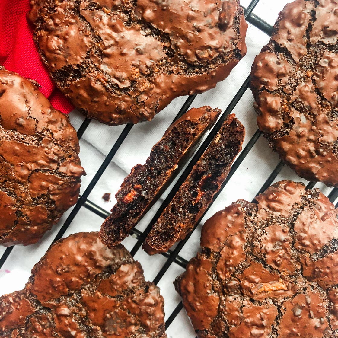  Flourless Chocolate Cookies