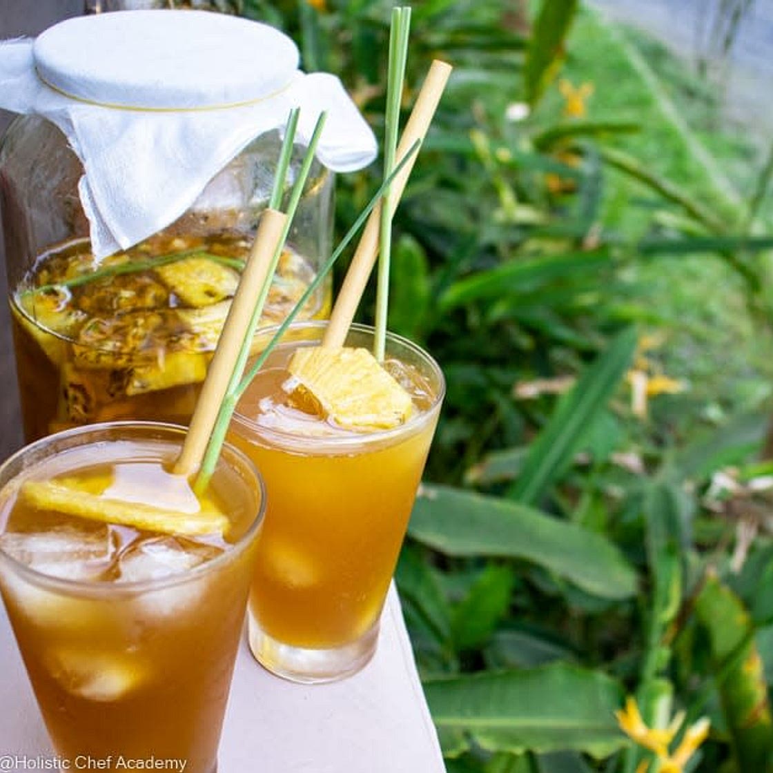 Pro-Biotic Pineapple Tepache