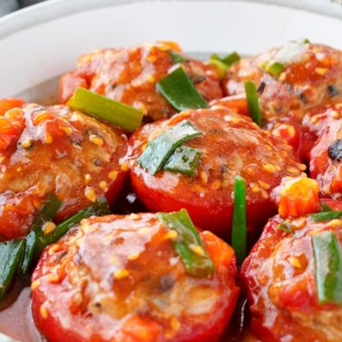 Vietnamese Stuffed Tomatoes