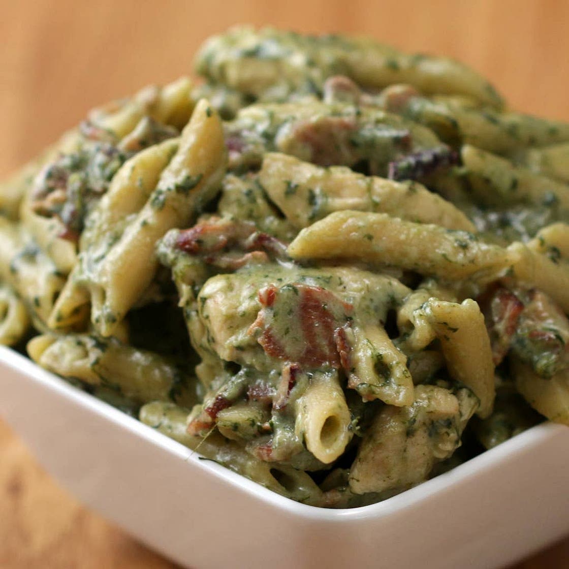 One Pot Chicken Spinach Bacon Alfredo