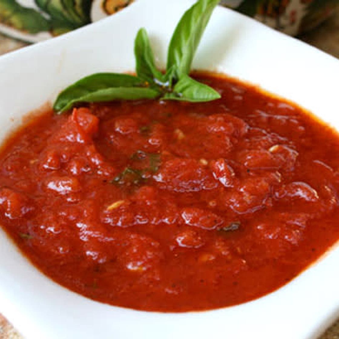 Nikki's Mom's Tomato Sauce