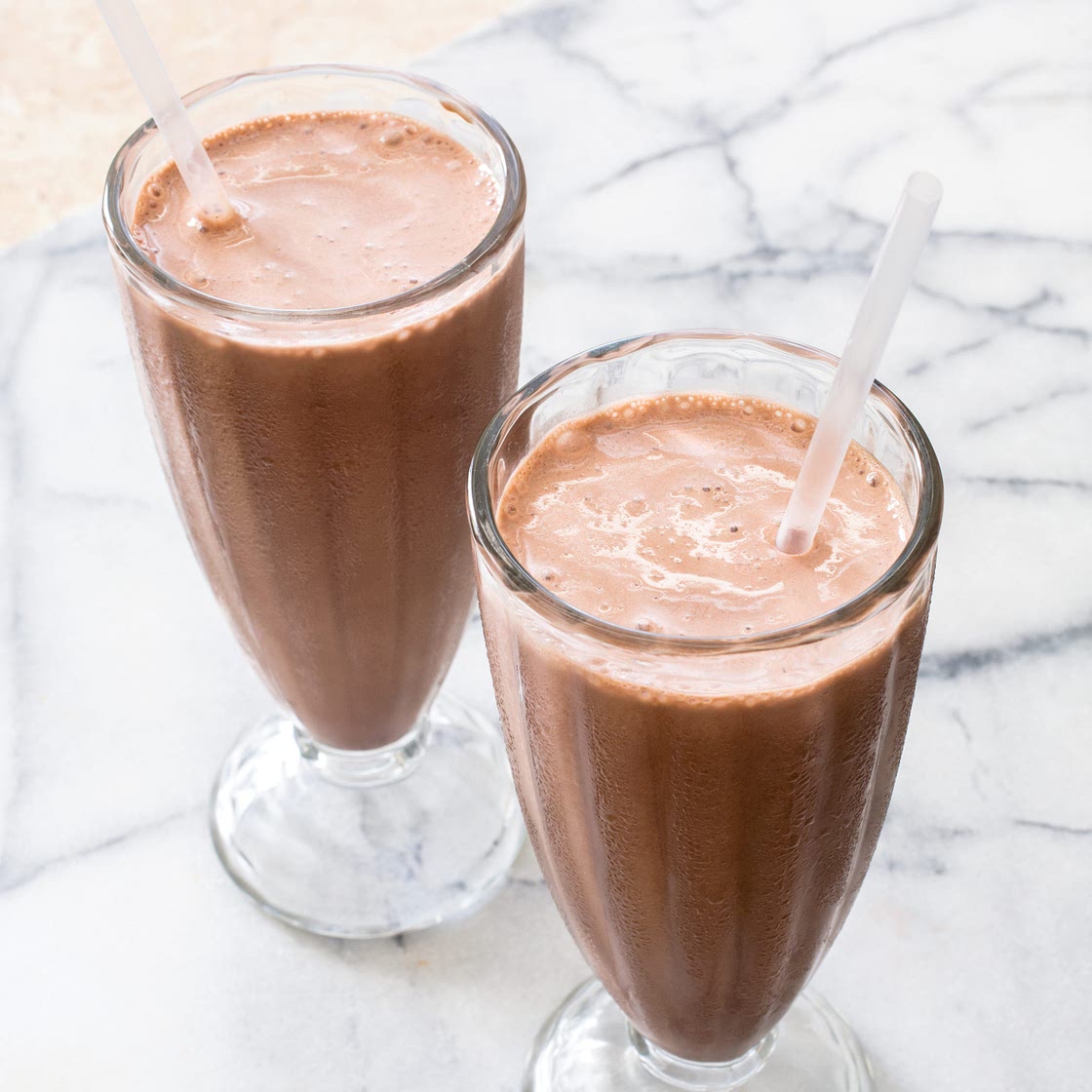 Creamy Chocolate Milkshake 
