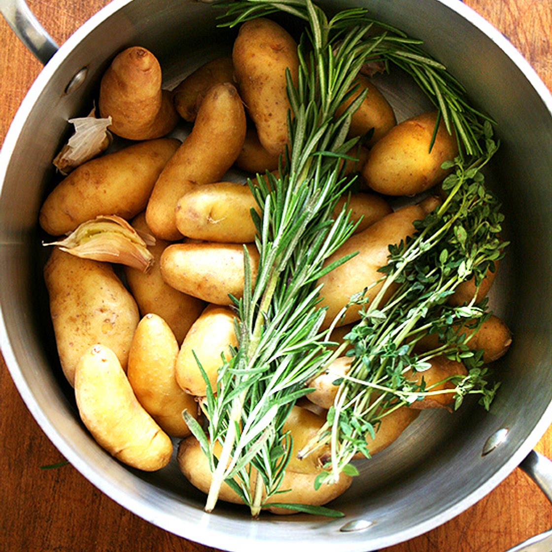 Fingerling Potatoes with Rosemary and Thyme