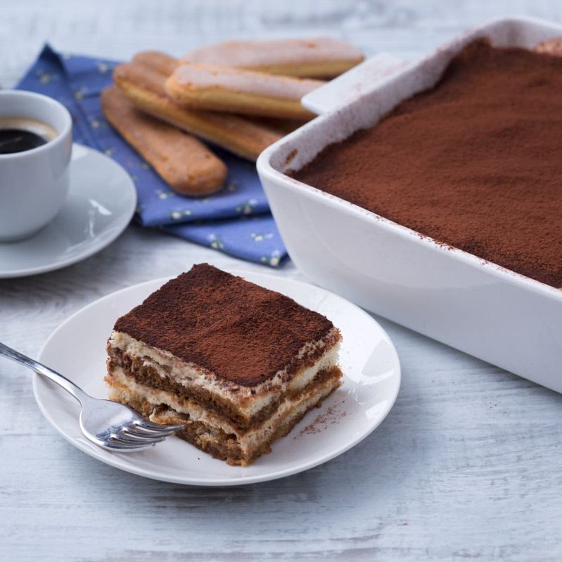 Tiramisù (Mascarpone cheese and ladyfingers dessert)