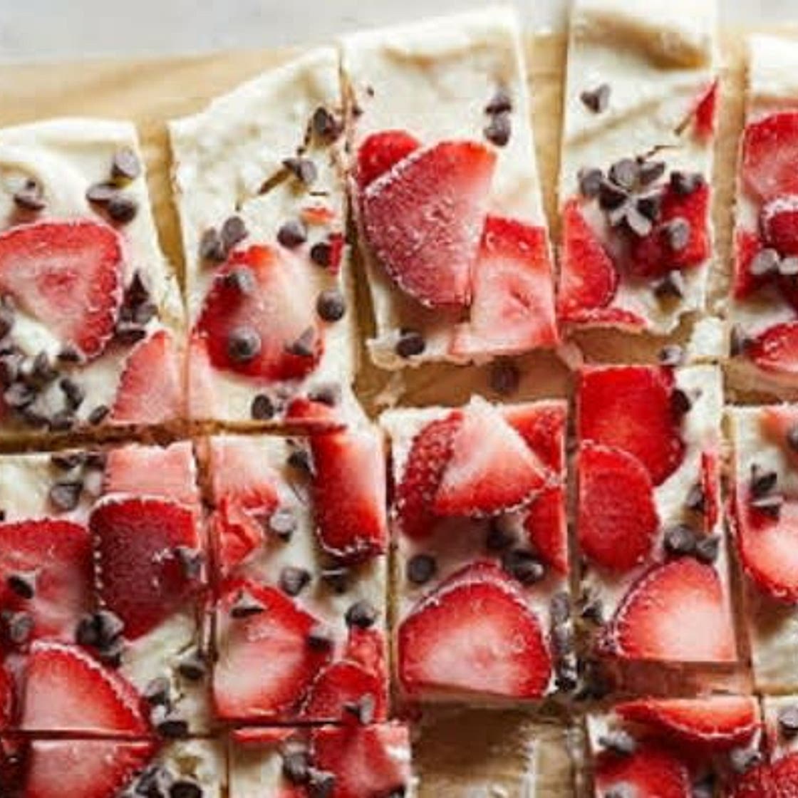 Strawberry Chocolate Greek Yogurt Bark