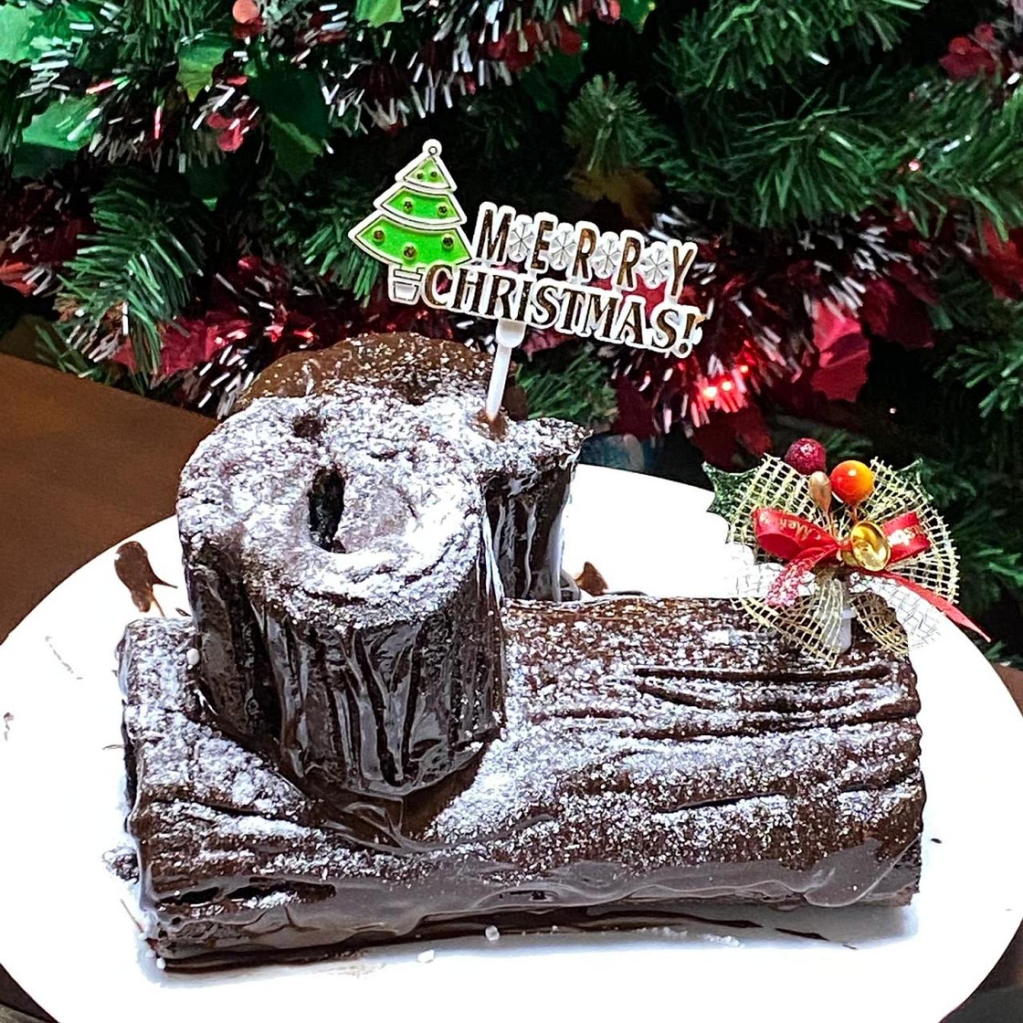 Yule Log Cake