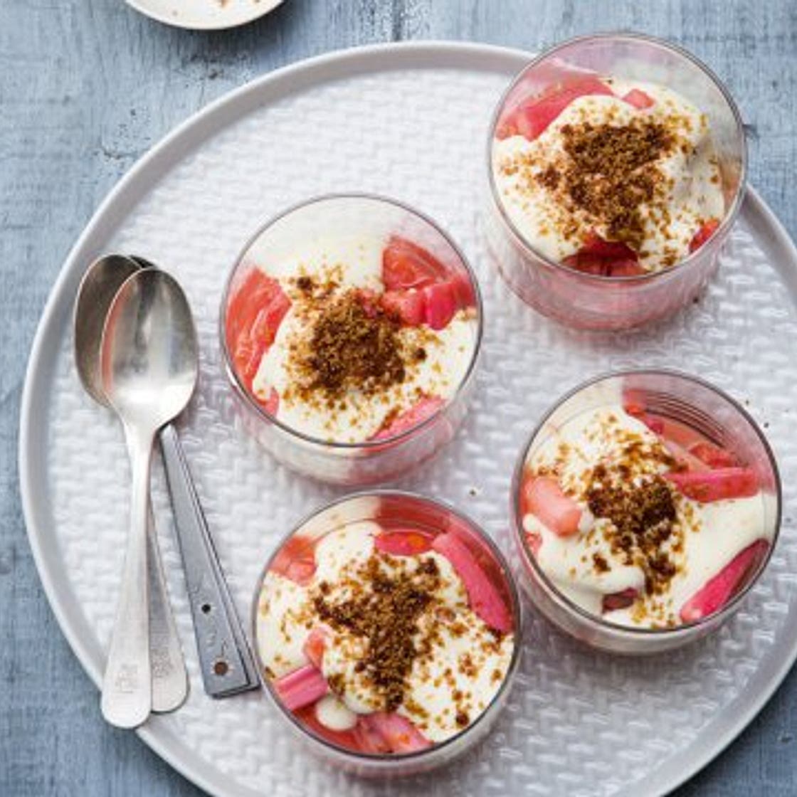 Rhubard and Custard Pots
