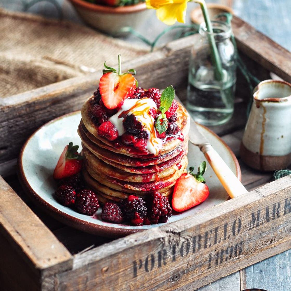 Banana Breakfast Pancakes - Avant-Garde Vegan