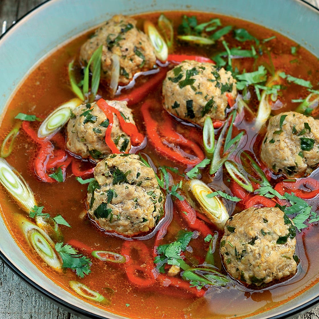 Meatballs in ginger-soy broth