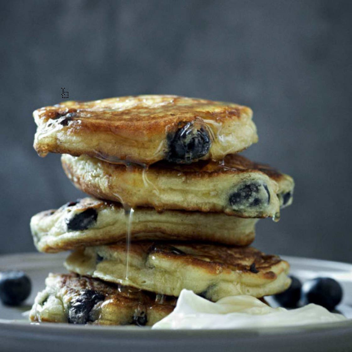 BLUEBERRY AND RICOTTA PANCAKES WITH YOGHURT AND HONEY