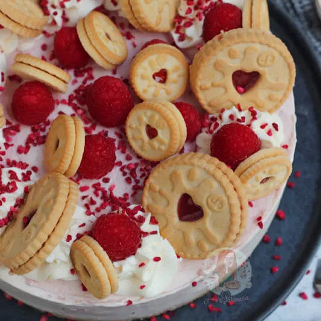 Jammie Dodger Cheesecake!