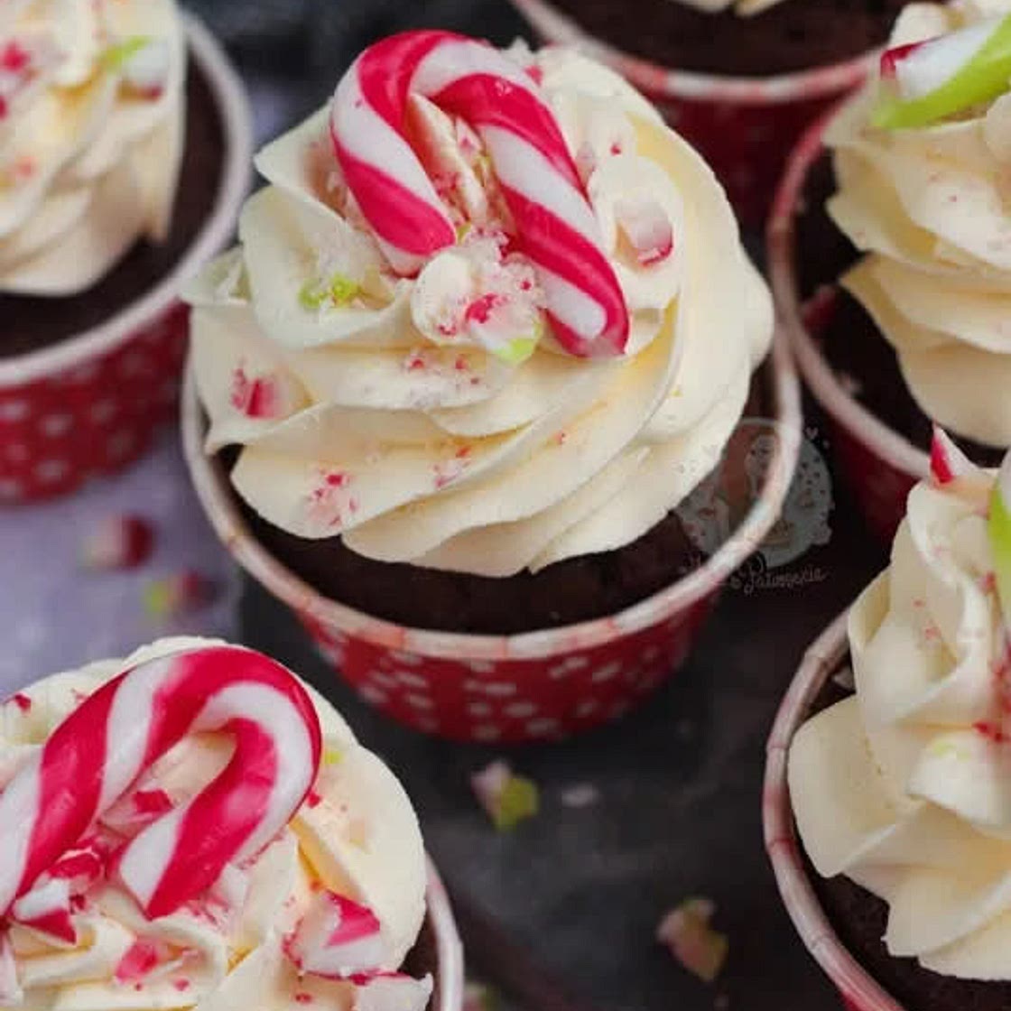 Candy Cane Cupcakes!