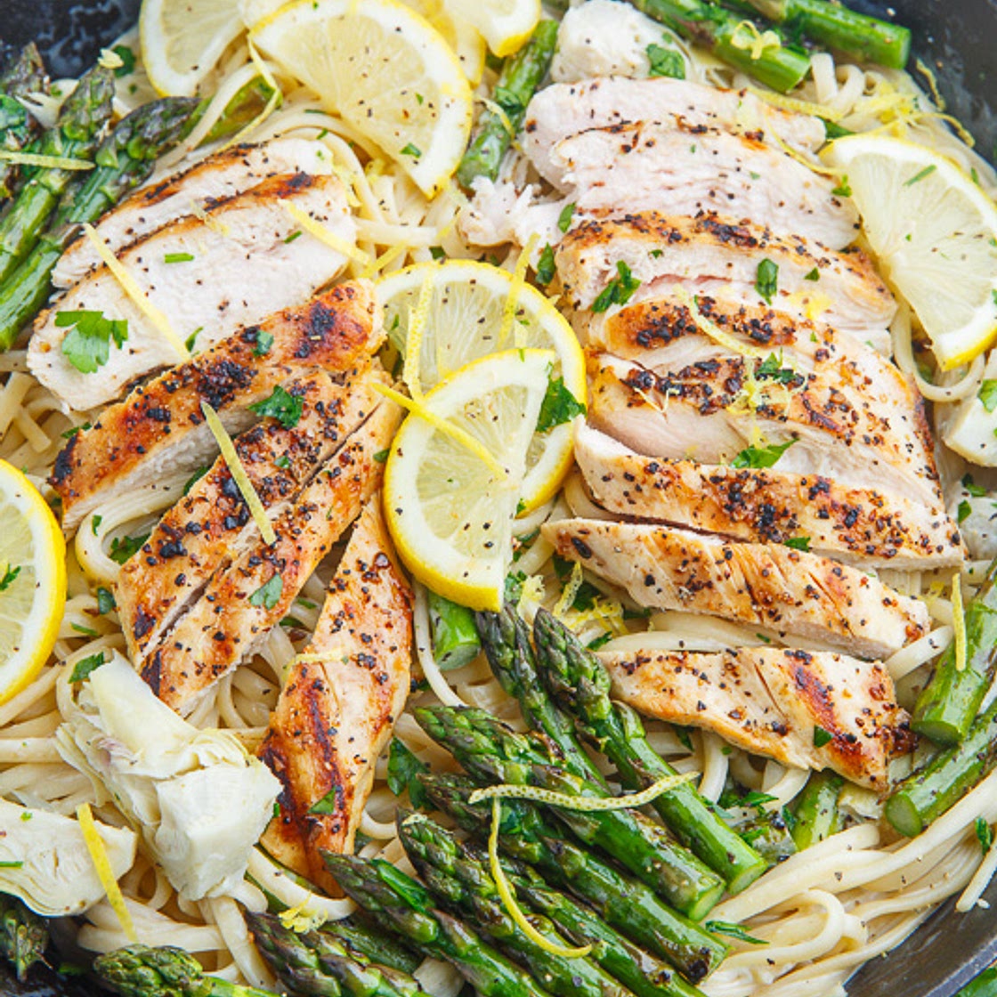 Creamy Lemon Grilled Chicken, Asparagus and Artichoke Pasta