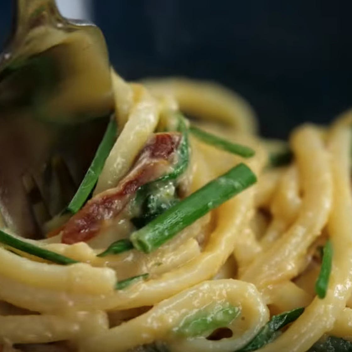 Hummus Pasta