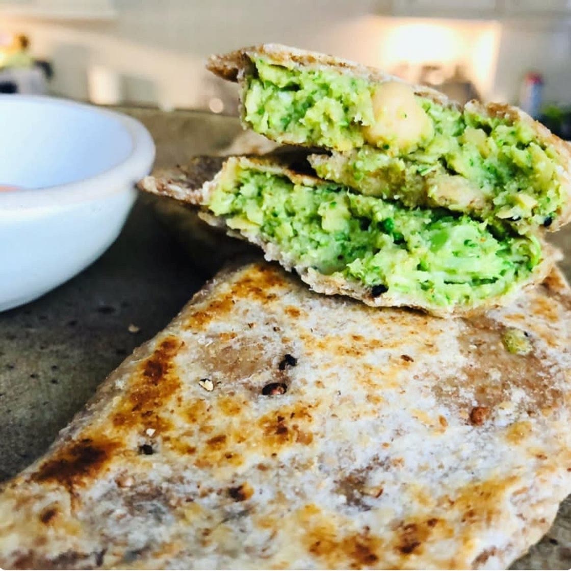 Vegan Broccoli Chickpea Stuffed Flatbreads - VegeVega