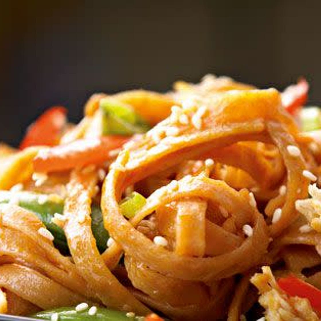 Spicy chicken and peanut noodles