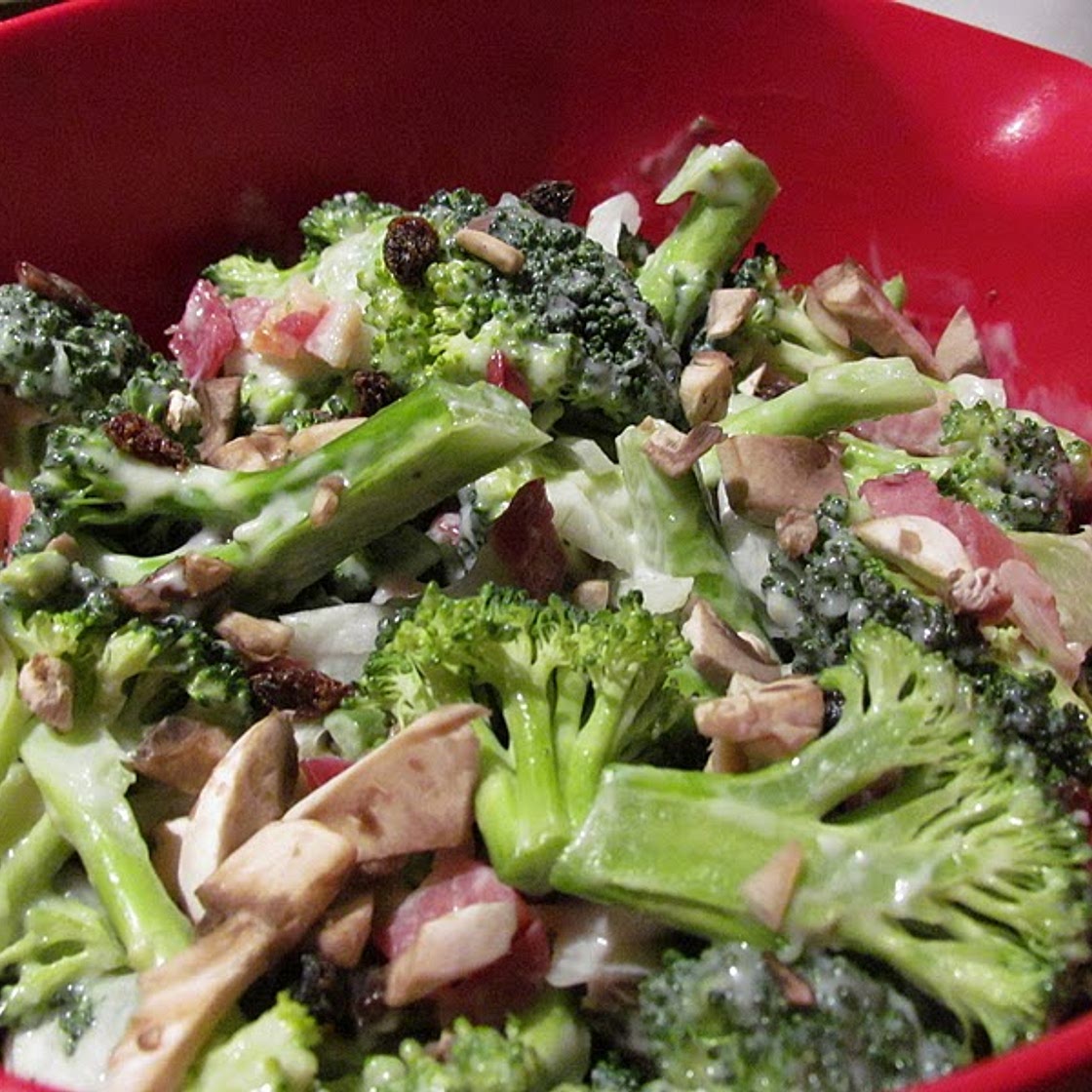 Gladys' Broccoli salad (Turner salad)