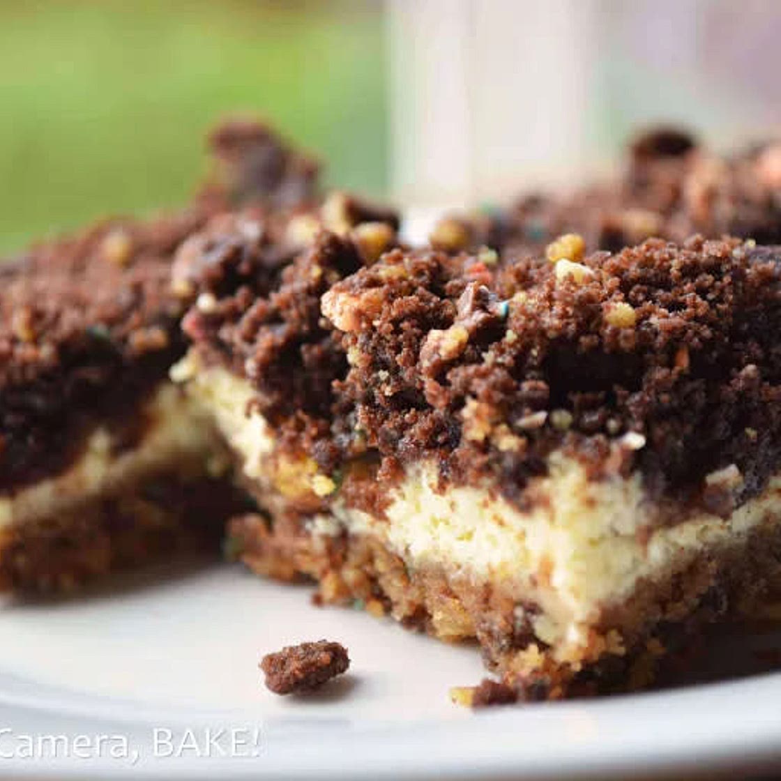 Crushed Cookie Cheesecake Bars