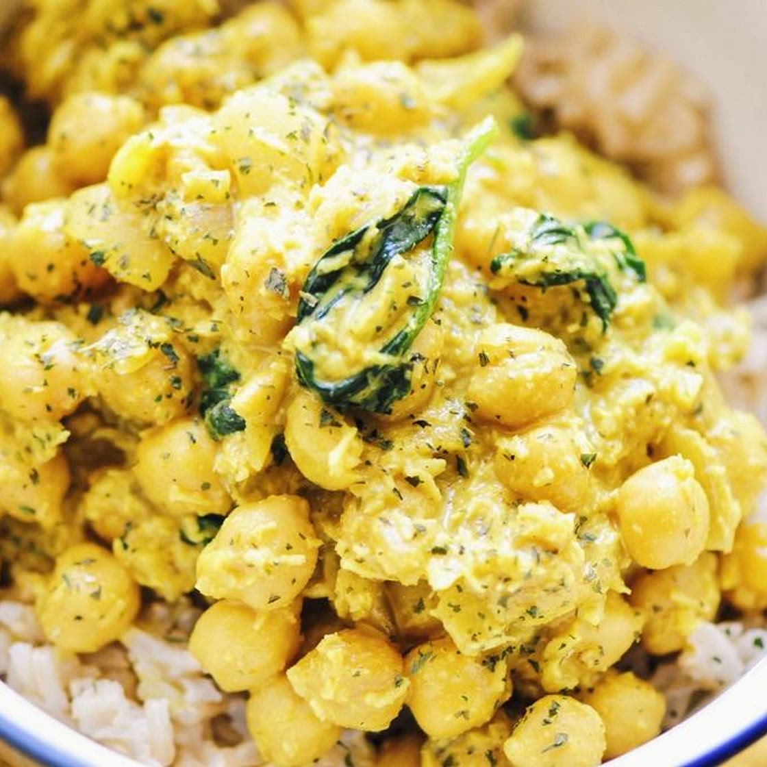 Coconut Chickpea Curry (Vegan)