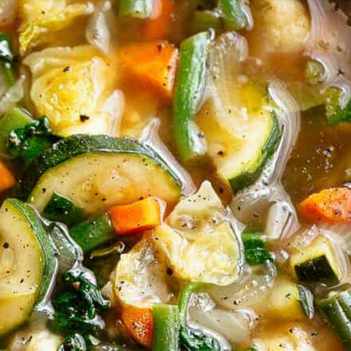Clean Cut Detoxing Vegetable Soup