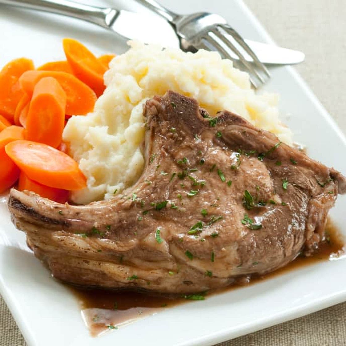 Red Wine Braised Pork Chops