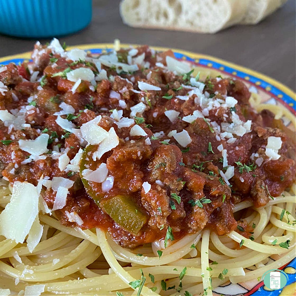(FREEZER MEAL)Best Ever Freezer Meal Spaghetti Sauce