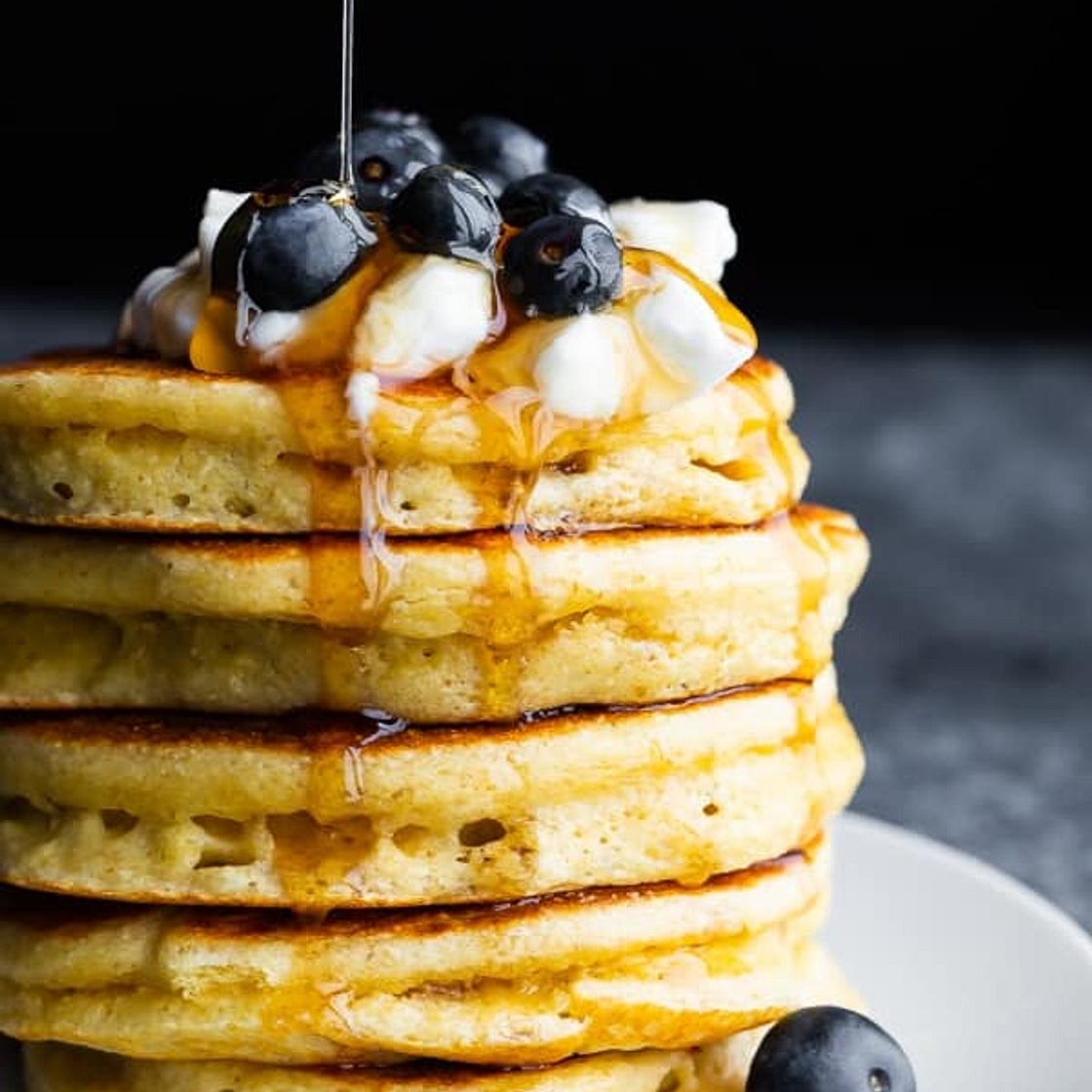 Perfect Fluffy Protein Pancakes (no banana!)