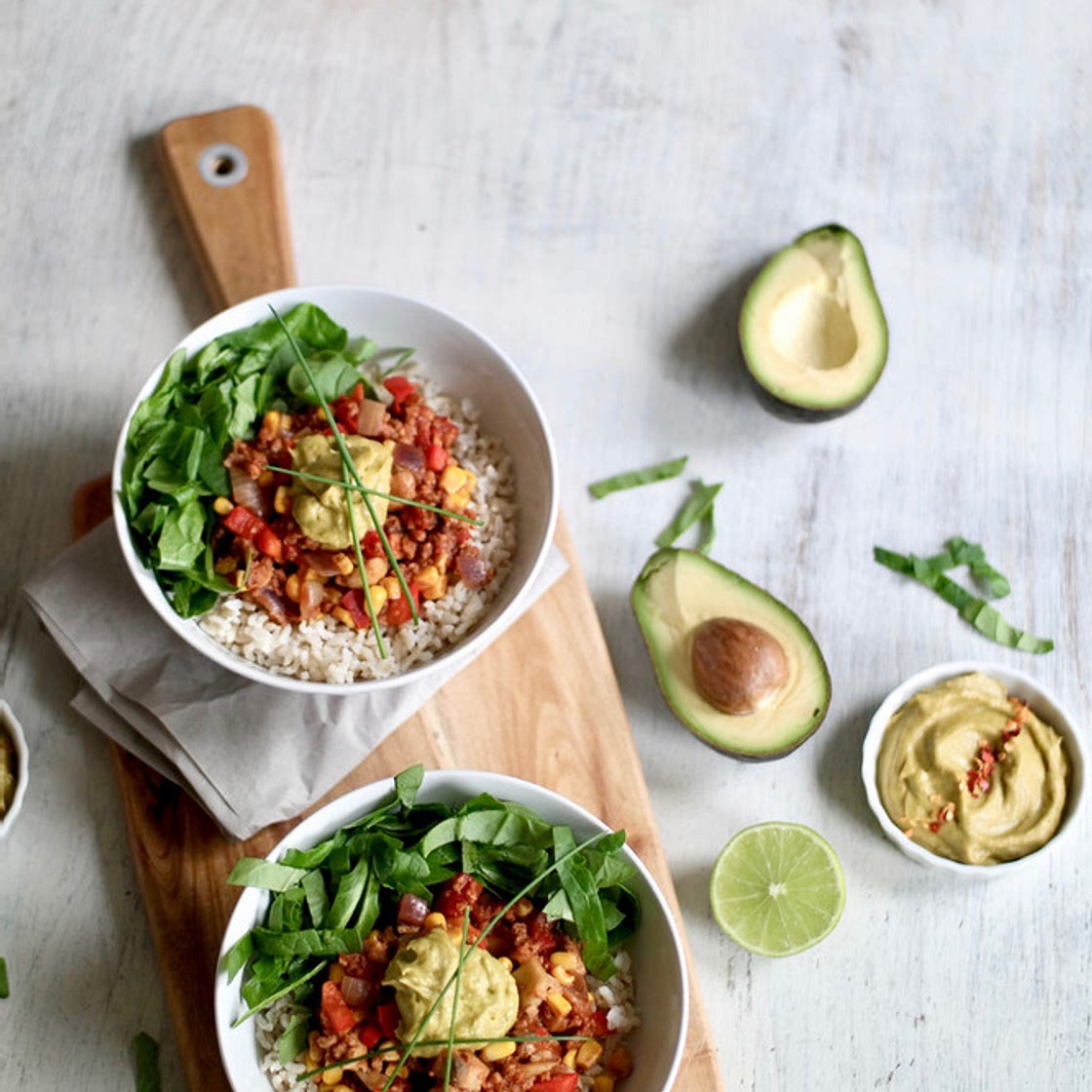 Burrito Nourish Bowl with Creamy Guacamole