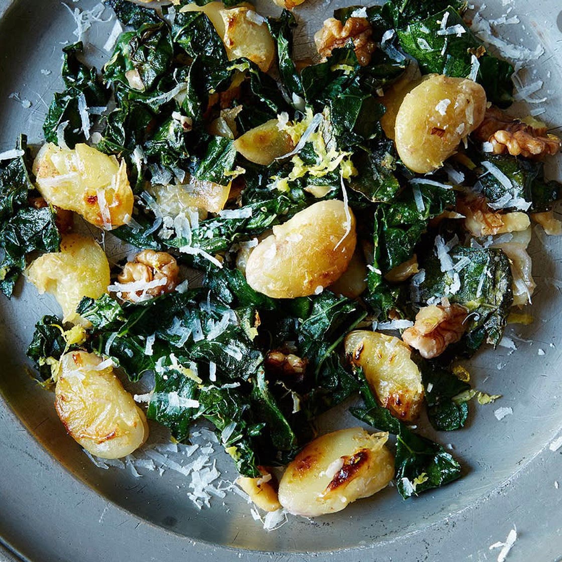 Roasted Garlic Kale Beans